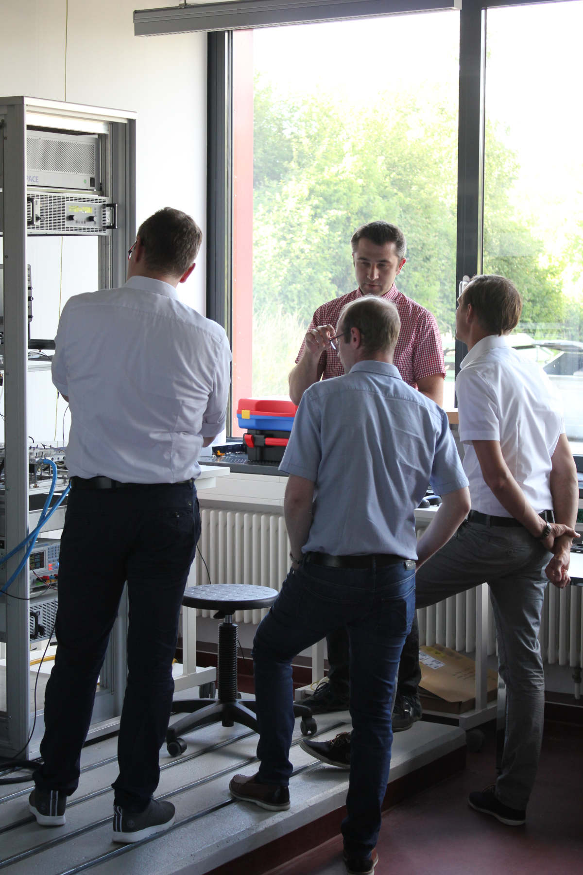 22-06-30-009-laborführung