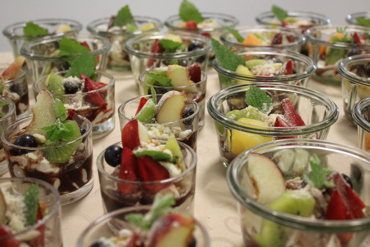 22-06-30-011-buffet