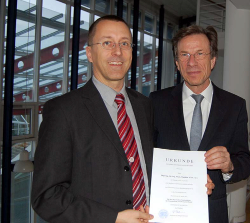 Hier sehen Sie ein Bild von Prof. Mark-Matthias Bakran bei seiner Ernennung.